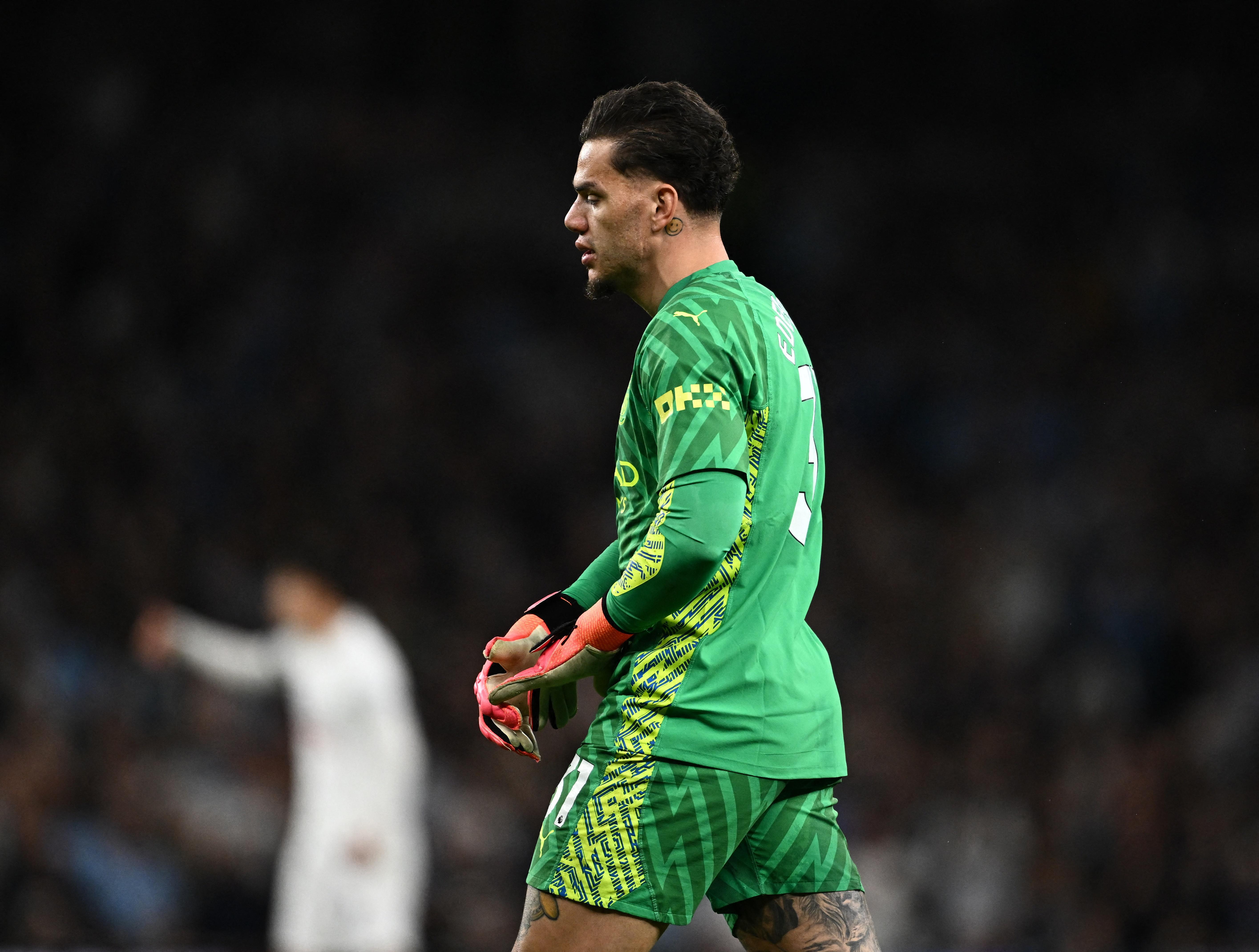 记者：埃德森接受费内巴切报价，后者仍需等待曼城方面的回应