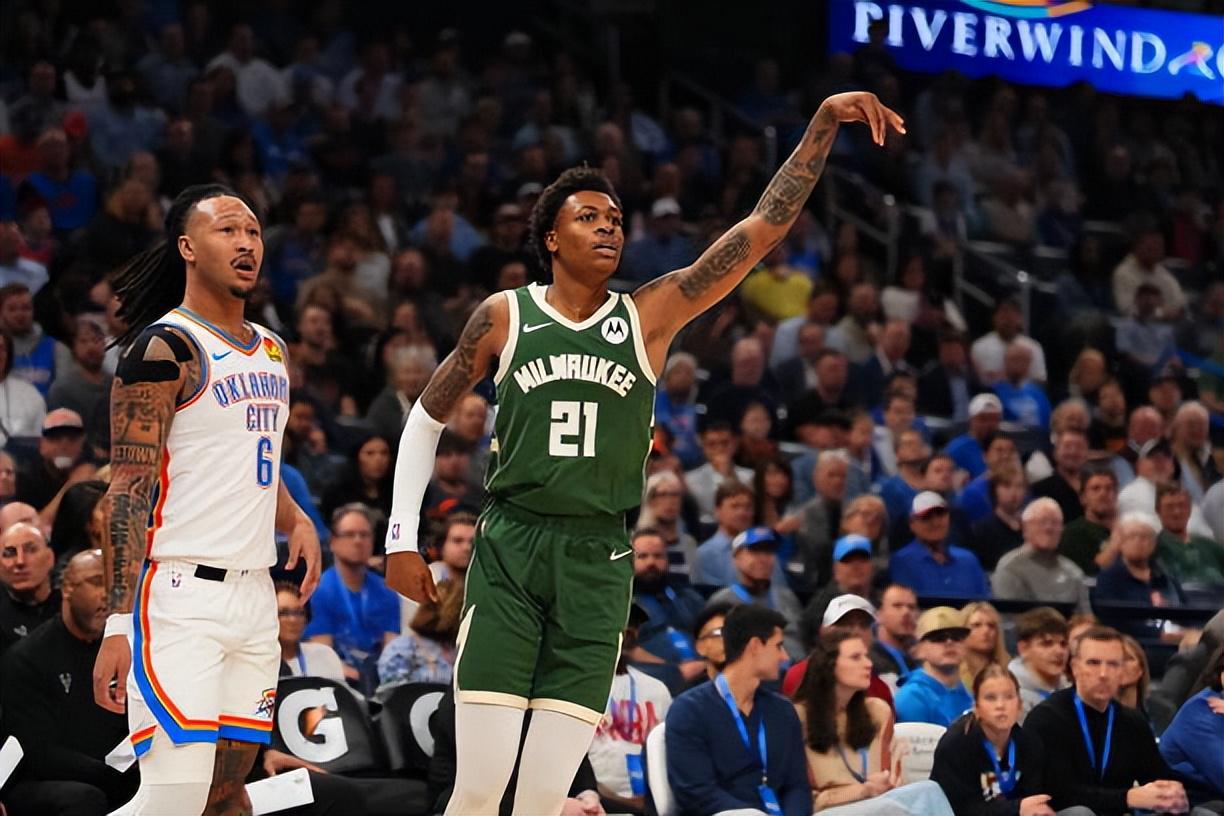 为了签下字母哥哥,雄鹿接下来不得不裁掉两名年轻球员?